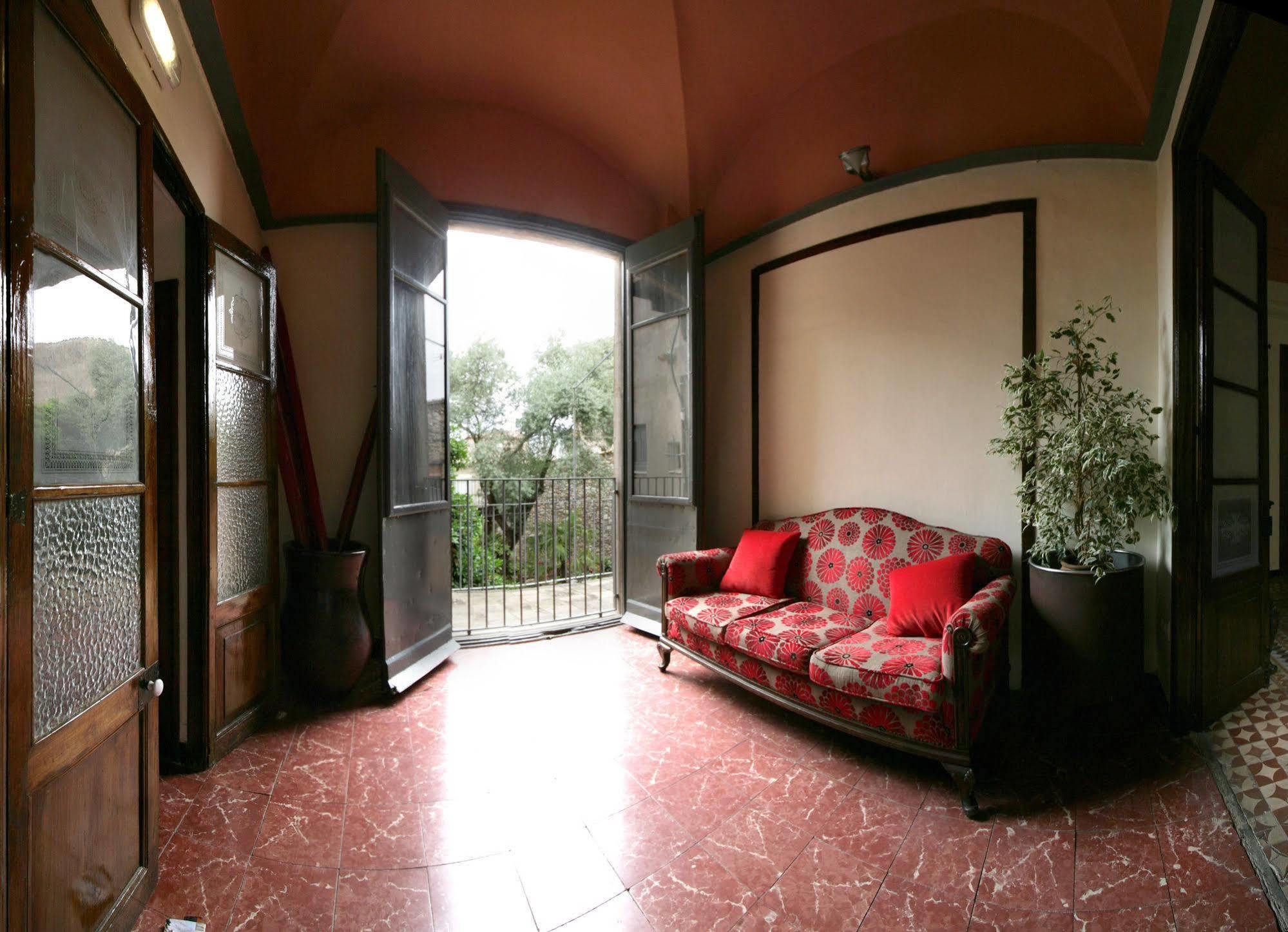 Отель Casa Cundaro Жирона Экстерьер фото